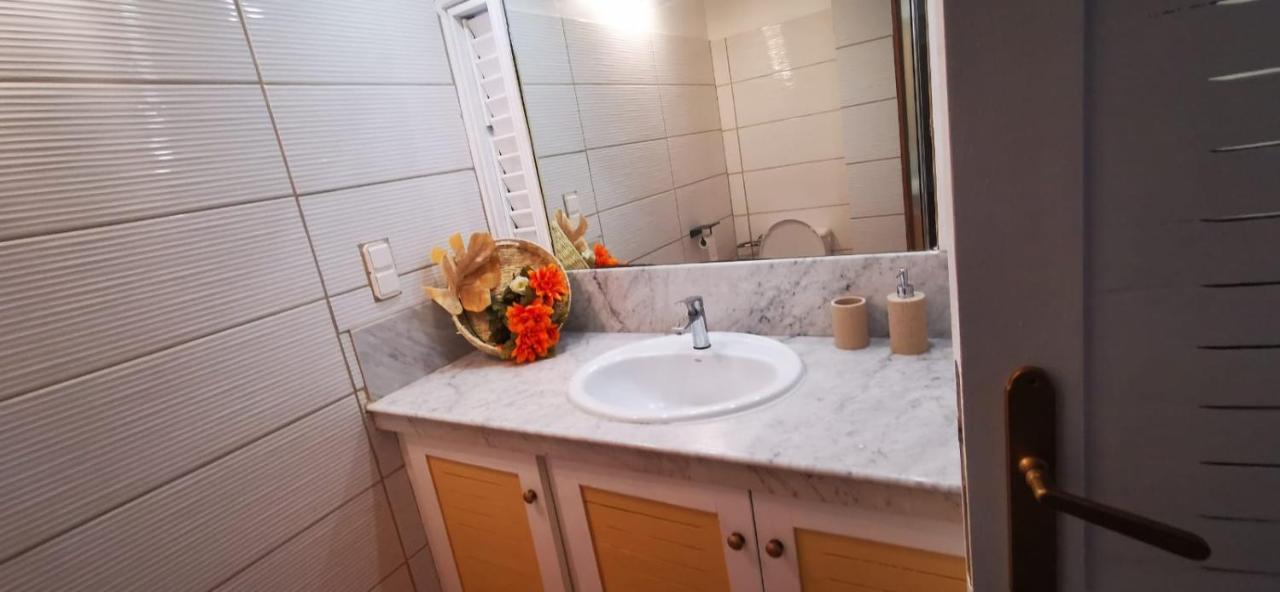 Apartament Sun & Smile La Trinité Zewnętrze zdjęcie